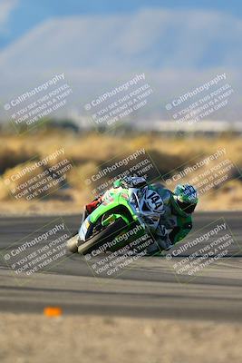 media/Dec-07-2024-CVMA (Sat) [[21c5f1ef85]]/Race 12-Supersport Middleweight/